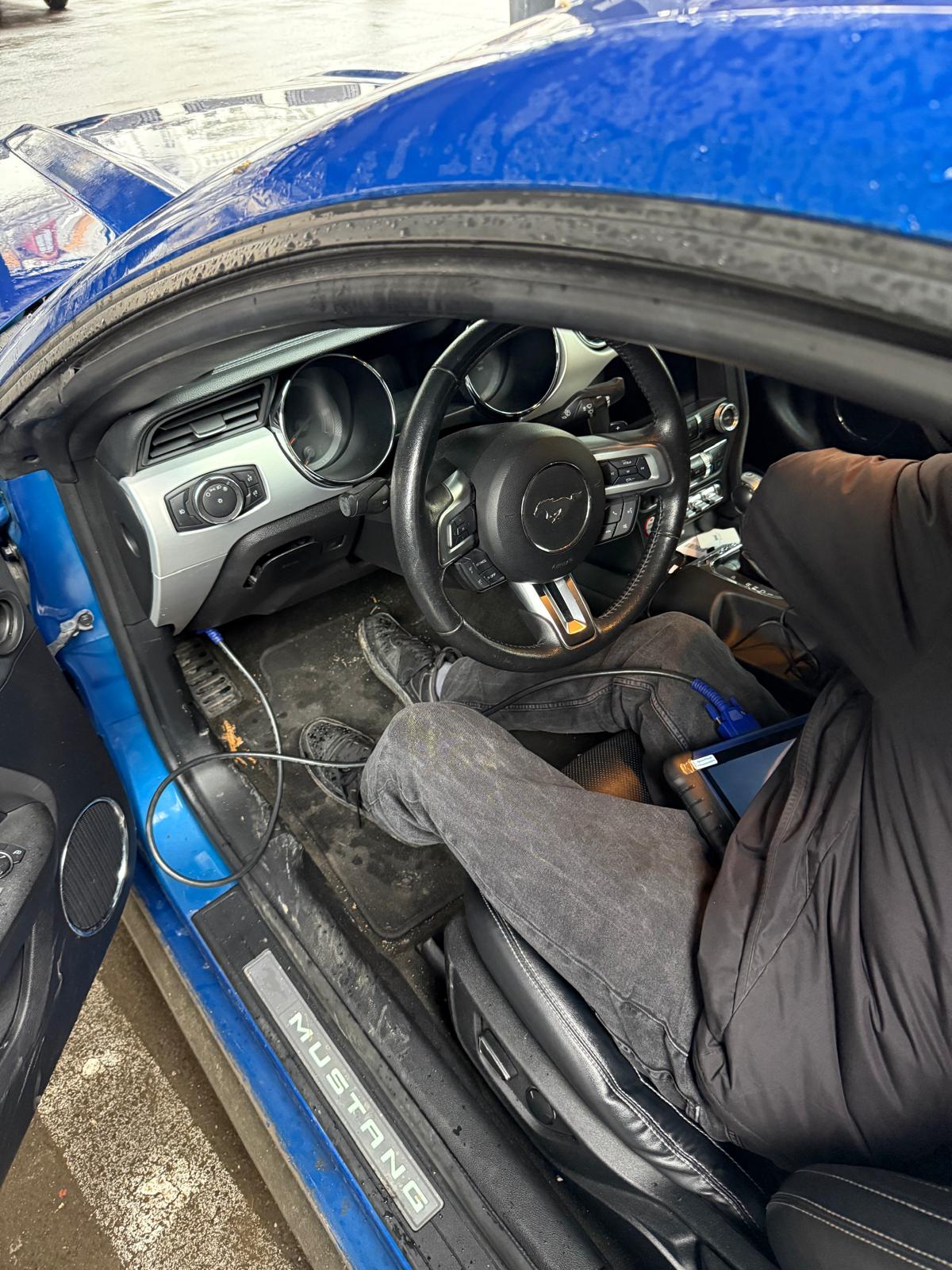 cum se programeaza o cheie auto